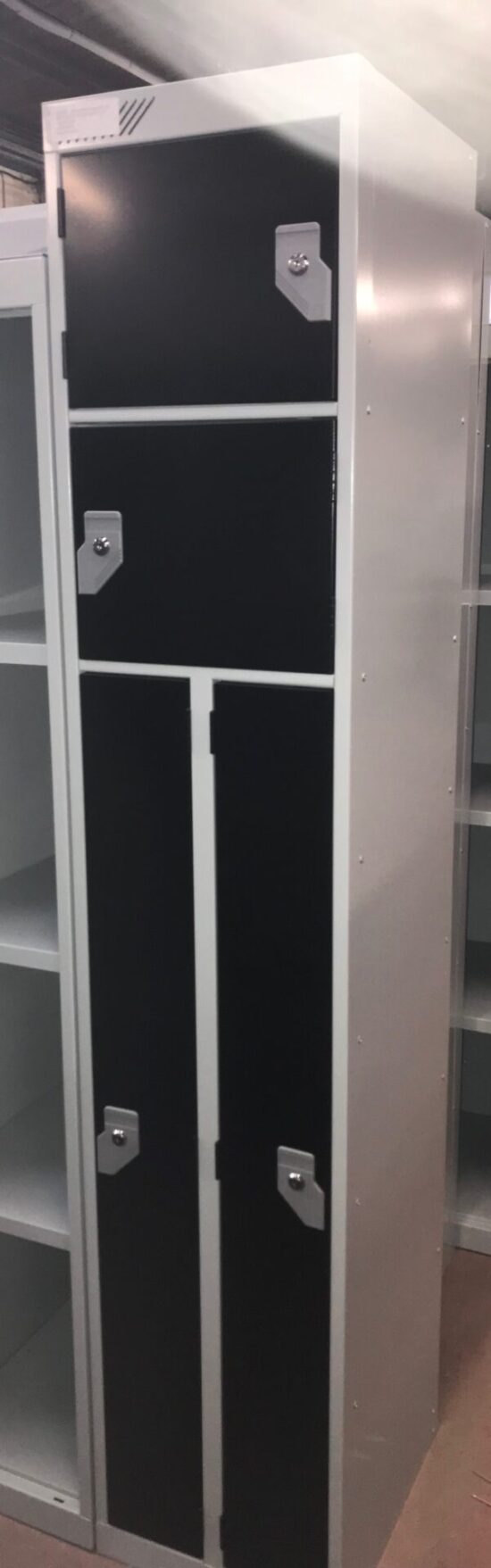 Twin Lockers - Image 4